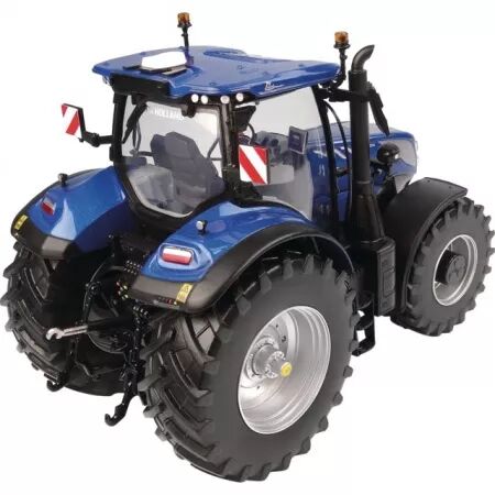 Tracteur new holland t7.300 blue power au 1/32eme universal hobbies