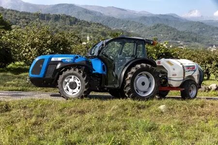 Tracteur vigneron fruitier  FERRARI BCS